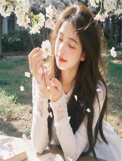 女人被狂躁的免费视频网站_星光灿烂电视剧免费手机观看_啊灬轻点灬视频在线观看